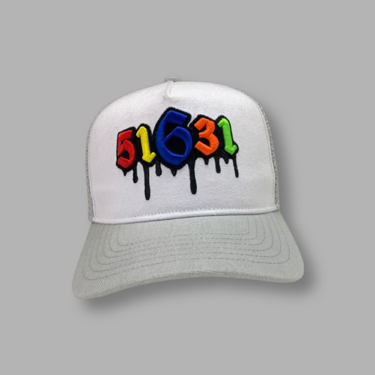 51631 drip logo Trucker